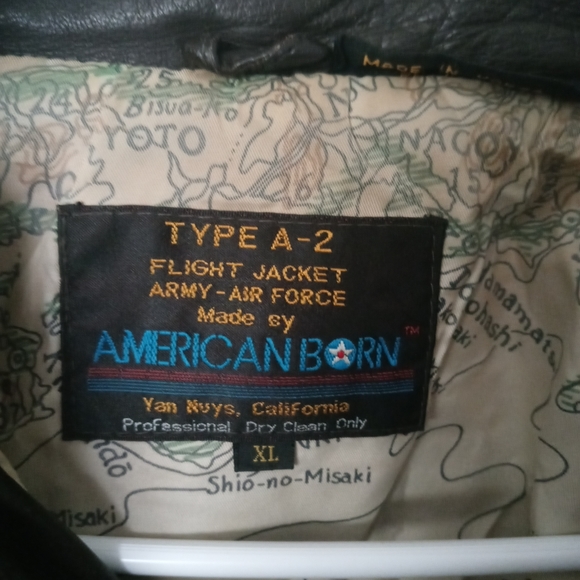 Jacket - Picture 4 of 4